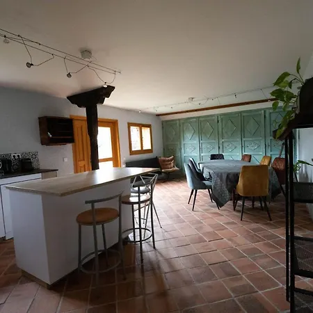 Ferienhaus Le Relais Des Bornes - & *