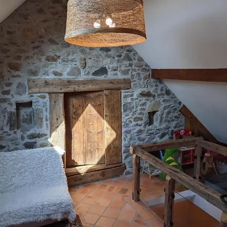 Le Relais Des Bornes - & Holiday home Villy-le-Bouveret